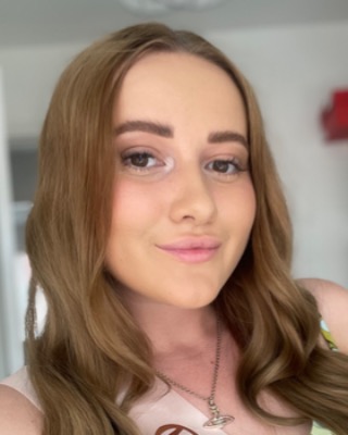 picture of Amy McEwan
